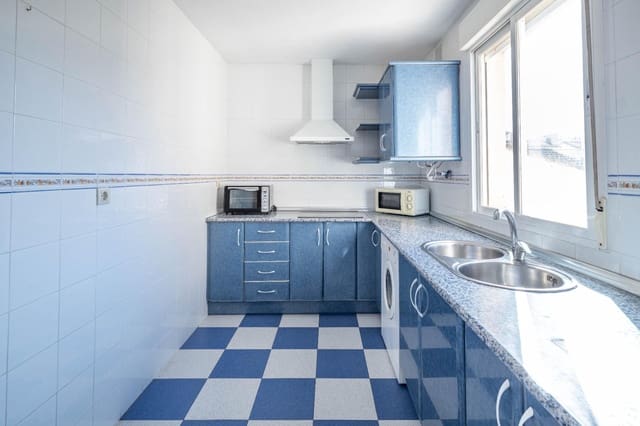 2 soverom Leilighet til salgs i La Zubia med garasje - € 135 000 (Ref: 9427398)