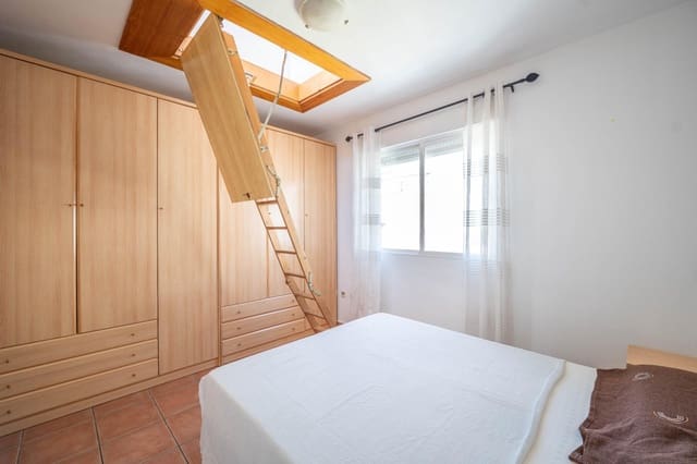 2 soverom Leilighet til salgs i La Zubia med garasje - € 135 000 (Ref: 9427398)