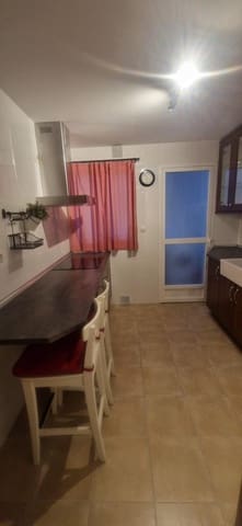 2 slaapkamer Flat te huur in Atarfe - € 600 (Ref: 9427399)