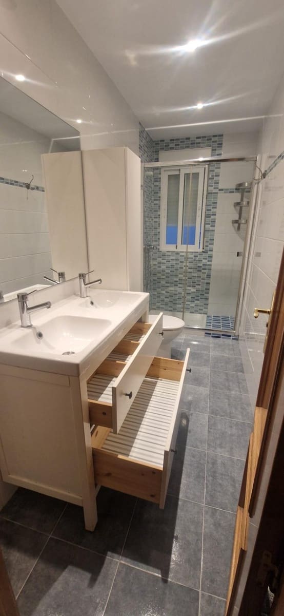 2 slaapkamer Flat te huur in Atarfe met garage - € 600 (Ref: 9427399)