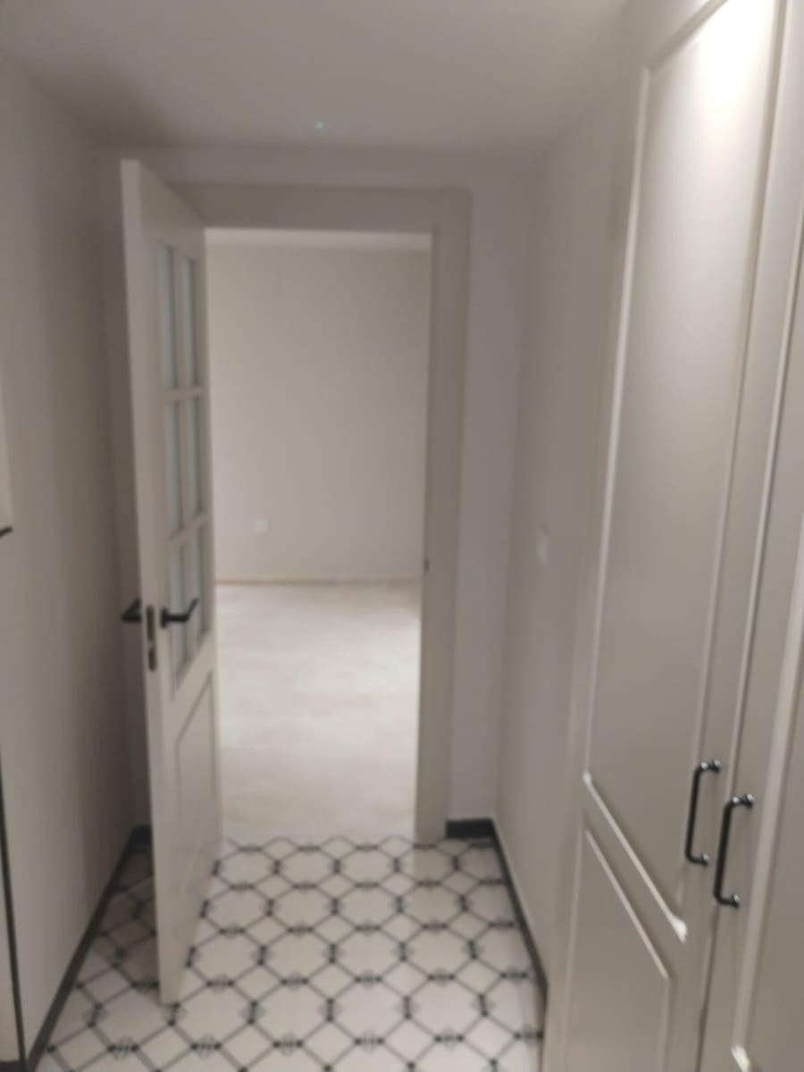 1 bedroom Apartment for rent in Granada city - € 2,500 (Ref: 9431157)