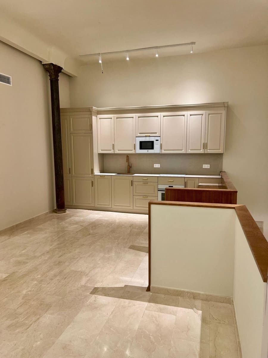 1 sypialnia Apartament do wynajęcia w Miasto Grenada - 1 950 € (Ref: 9431157)