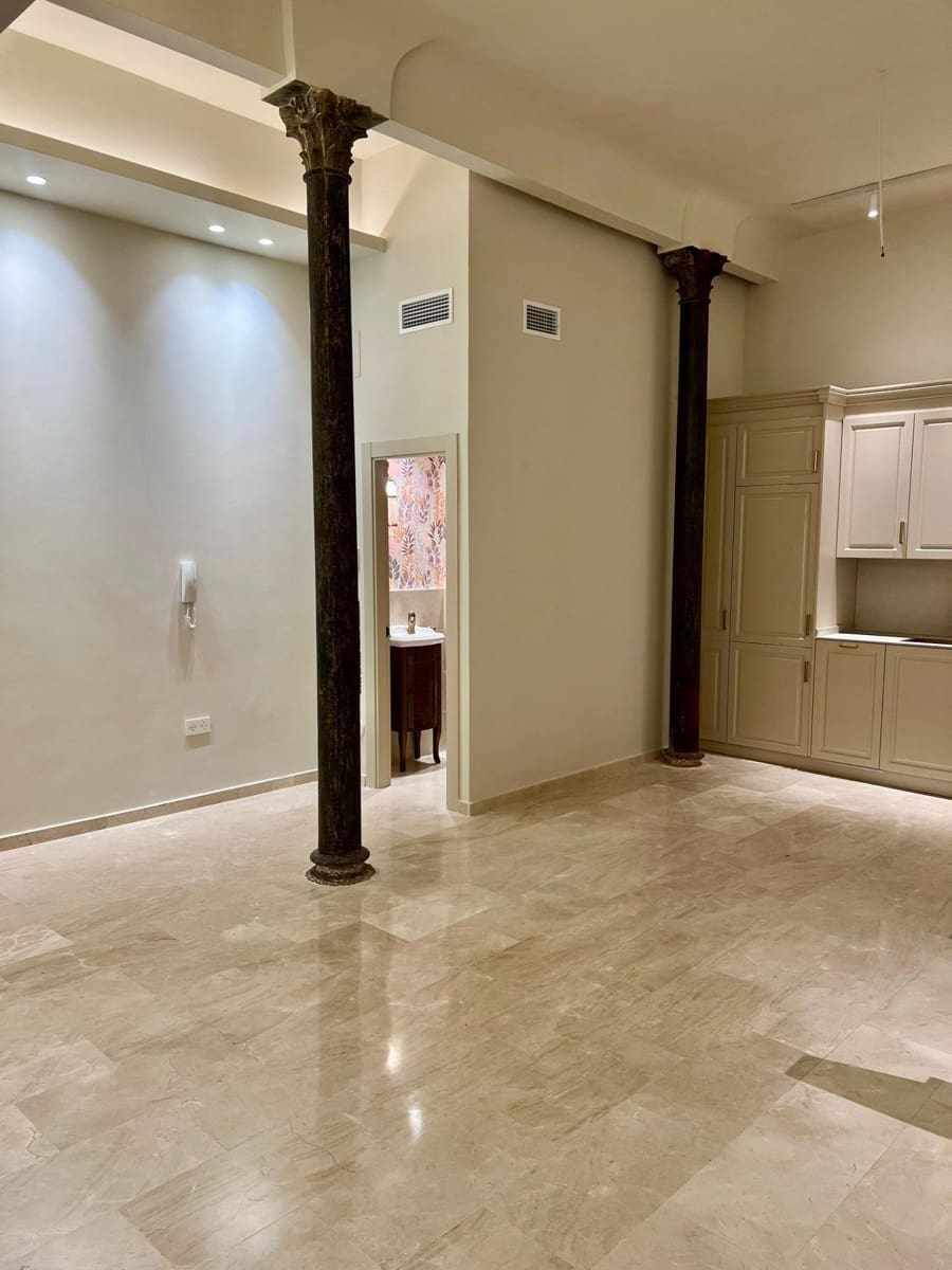 1 sypialnia Apartament do wynajęcia w Miasto Grenada - 1 950 € (Ref: 9431157)