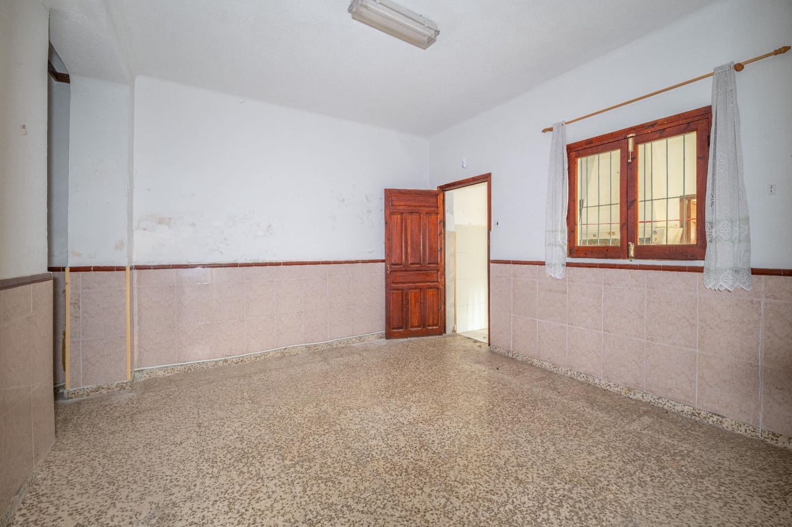 6 soverom Hus til salgs i Padul - € 100 000 (Ref: 9431159)