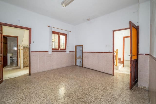 6 soveværelse Byhus til salg i Padul - € 100.000 (Ref: 9431159)