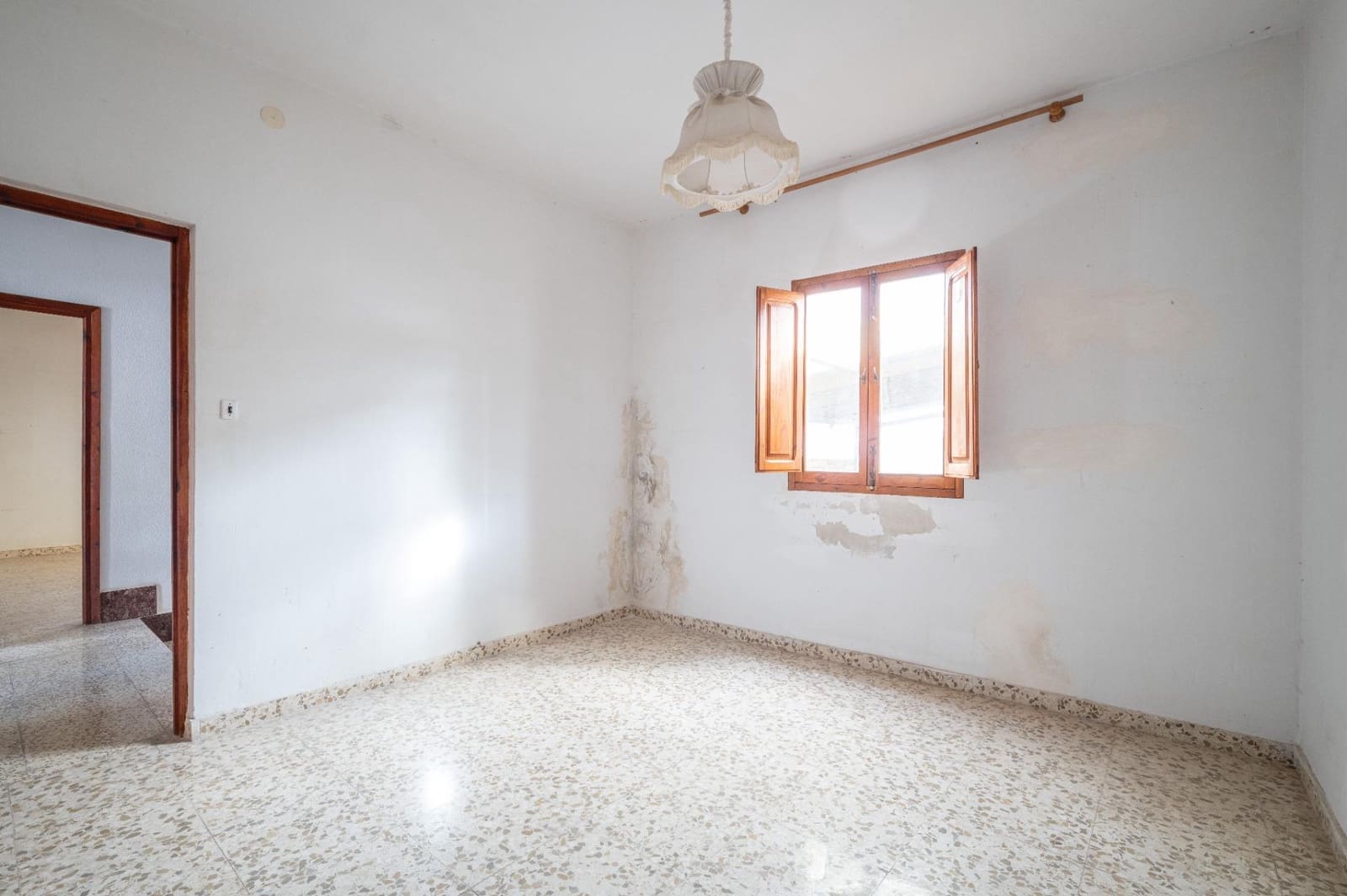 6 soverom Hus til salgs i Padul - € 100 000 (Ref: 9431159)