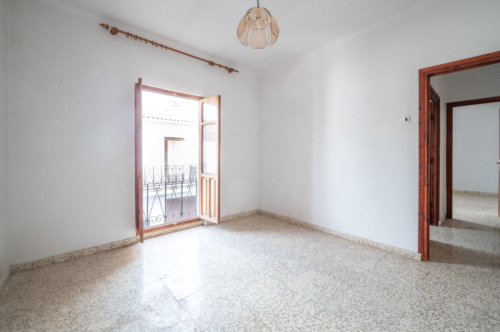 6 soverom Hus til salgs i Padul - € 100 000 (Ref: 9431159)