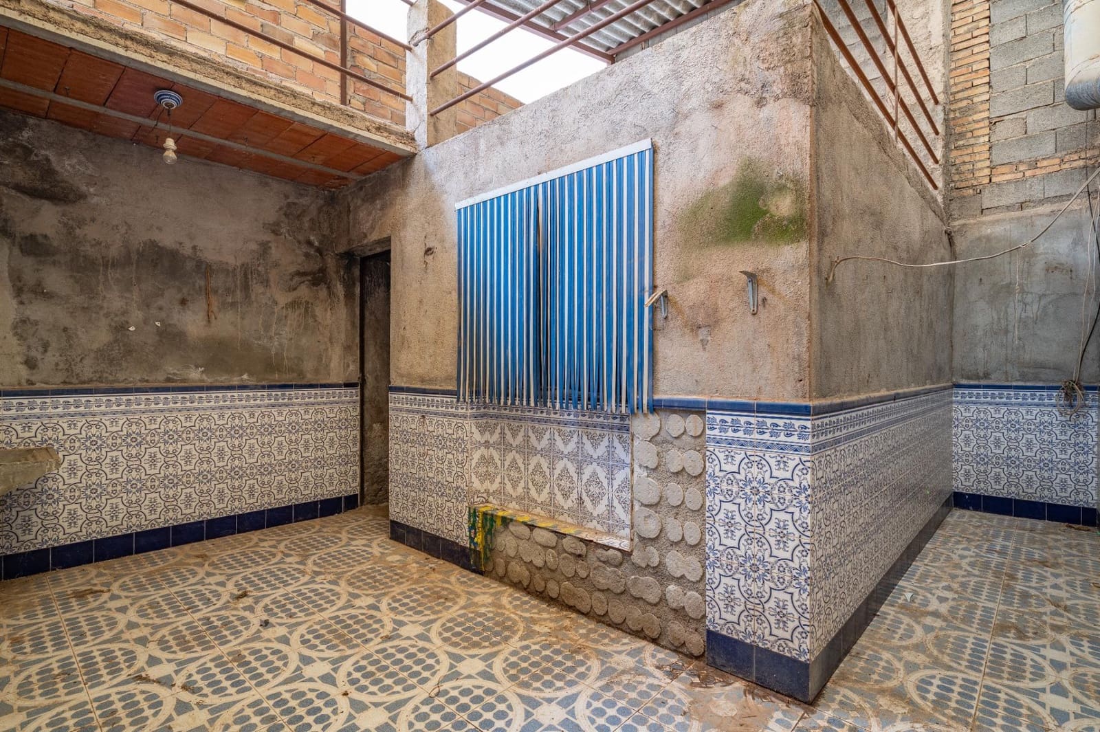 6 soverom Hus til salgs i Padul - € 100 000 (Ref: 9431159)