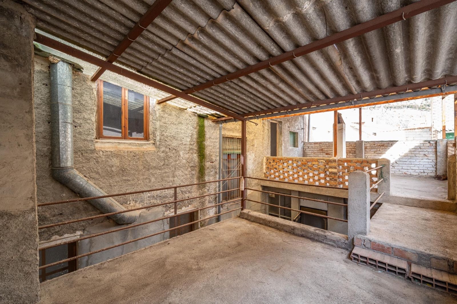 6 soverom Hus til salgs i Padul - € 100 000 (Ref: 9431159)