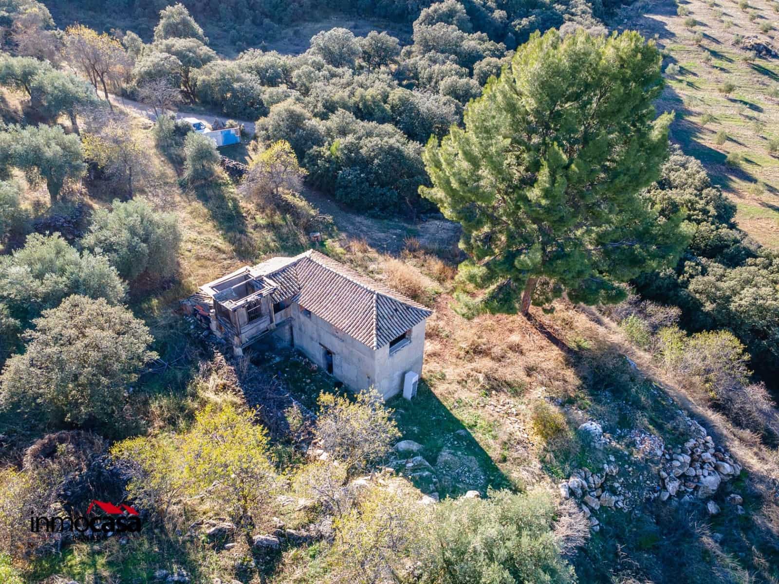 Villa til salg i Illora - € 62.000 (Ref: 9435153)