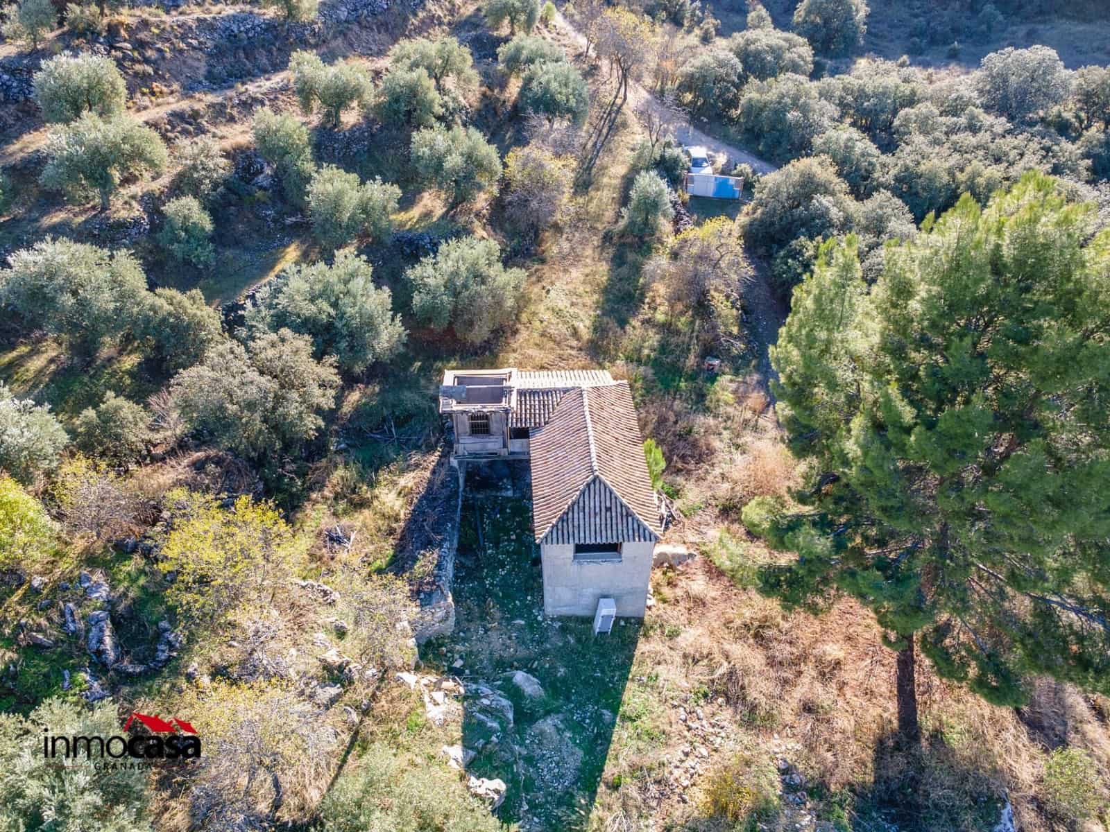 Villa til salg i Illora - € 62.000 (Ref: 9435153)