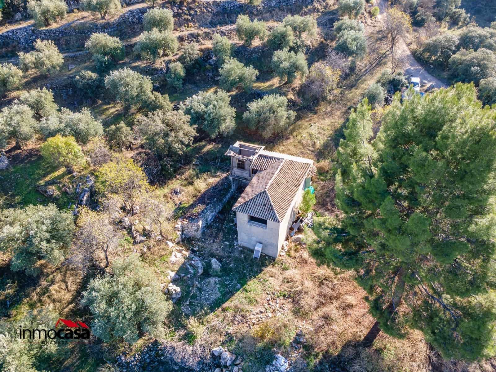 Villa til salg i Illora - € 62.000 (Ref: 9435153)