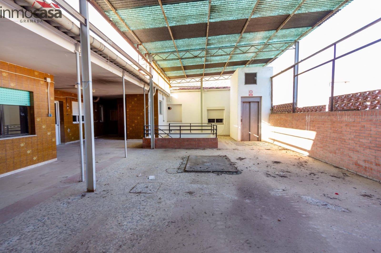 6 Zimmer Haus zu verkaufen in Armilla mit Garage - 295.000 € (Ref: 9437562)