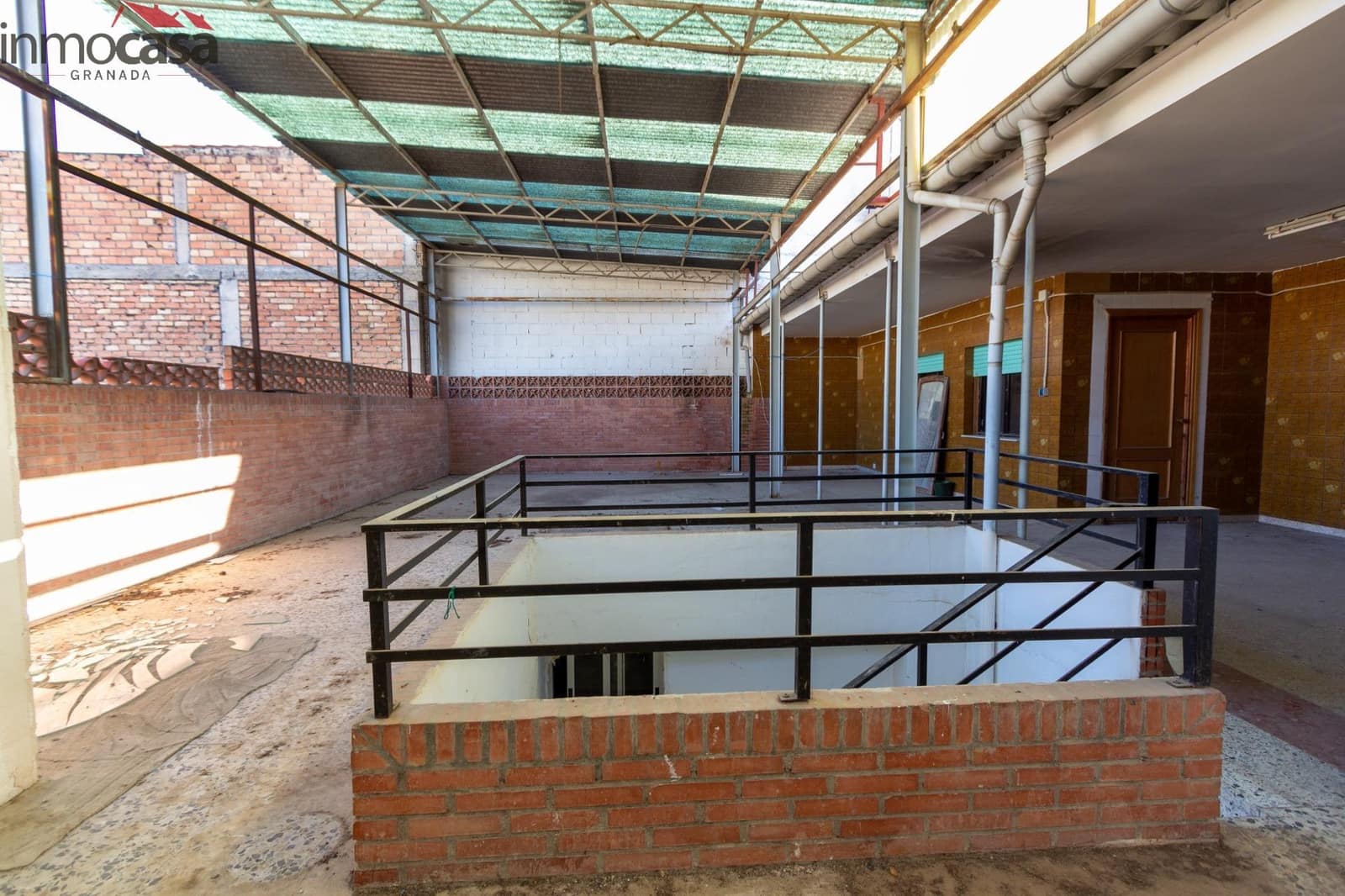 6 Zimmer Haus zu verkaufen in Armilla mit Garage - 295.000 € (Ref: 9437562)