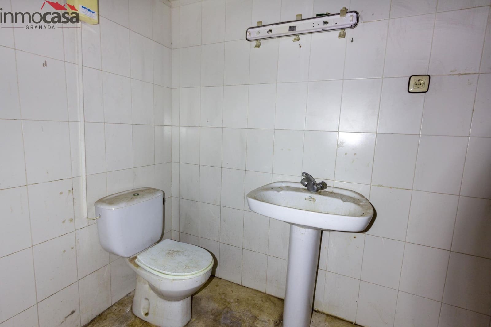 6 Zimmer Haus zu verkaufen in Armilla mit Garage - 295.000 € (Ref: 9437562)