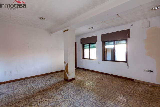 6 soveværelse Byhus til salg i Armilla med garage - € 245.000 (Ref: 9437562)