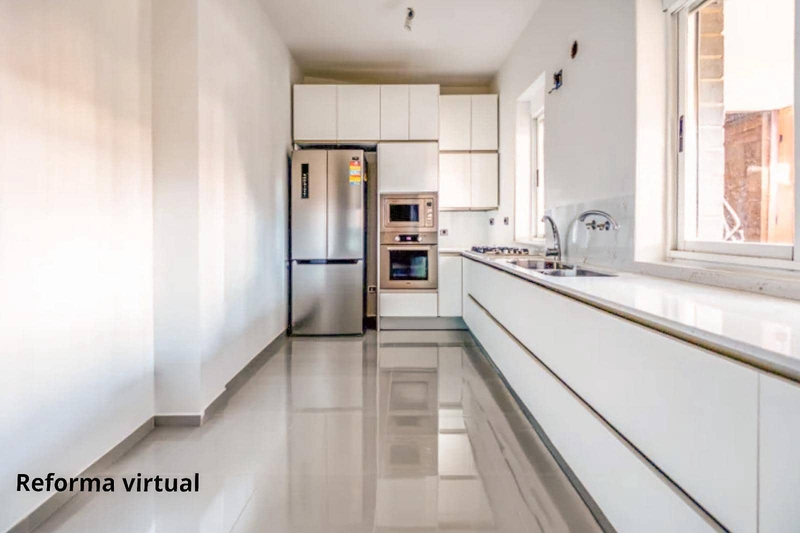 Casa de 6 habitaciones en Armilla en venta con garaje - 245.000 € (Ref: 9437562)