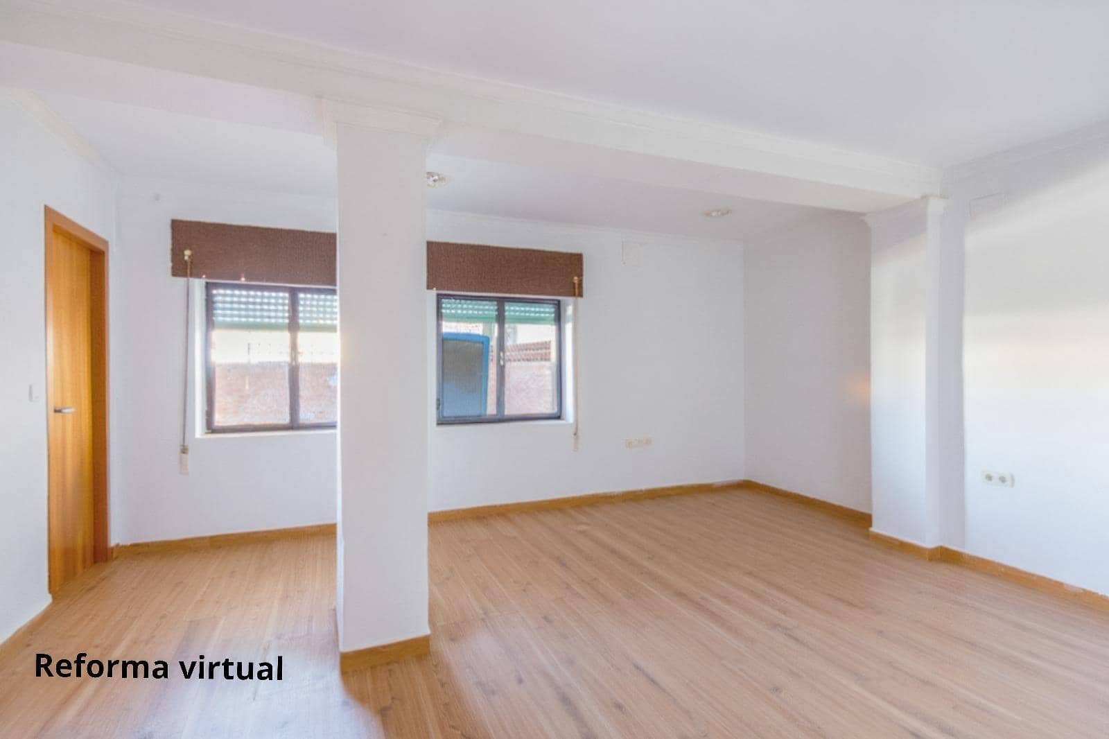 Casa de 6 habitaciones en Armilla en venta con garaje - 245.000 € (Ref: 9437562)