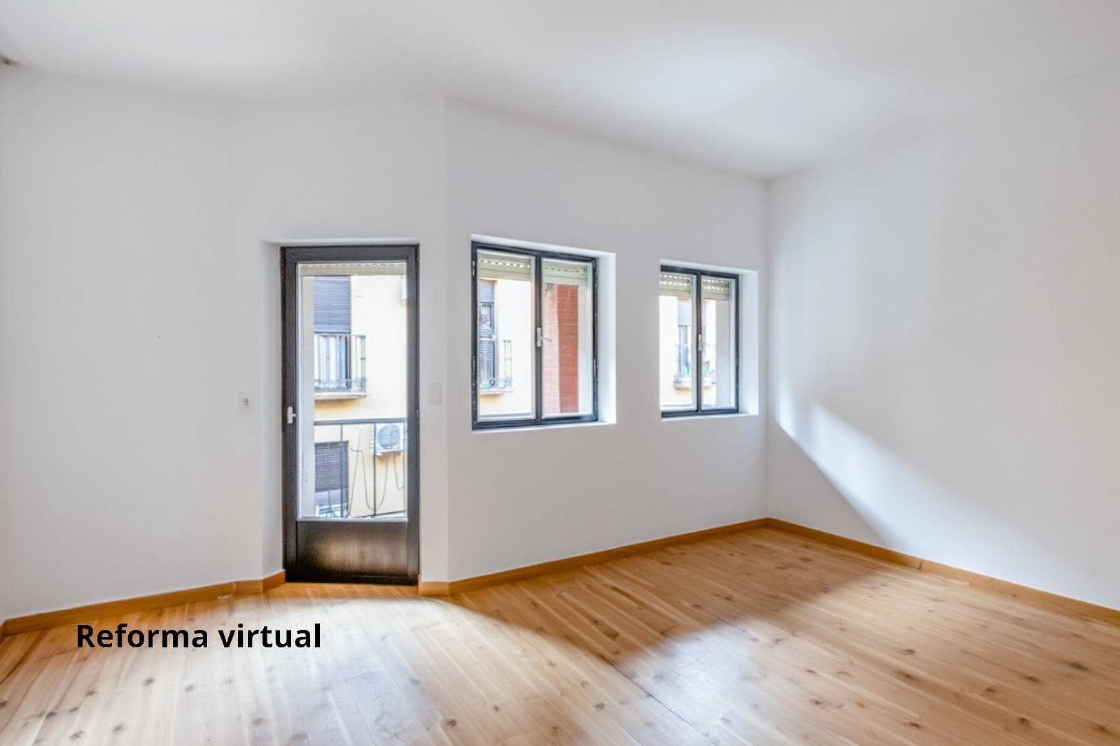 Casa de 6 habitaciones en Armilla en venta con garaje - 245.000 € (Ref: 9437562)