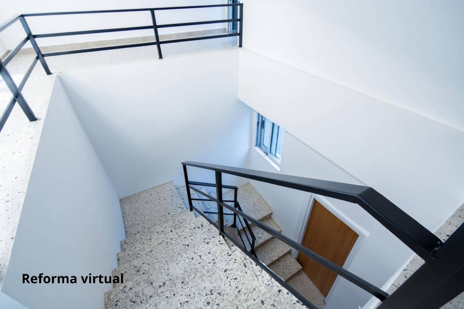 Casa de 6 habitaciones en Armilla en venta con garaje - 245.000 € (Ref: 9437562)