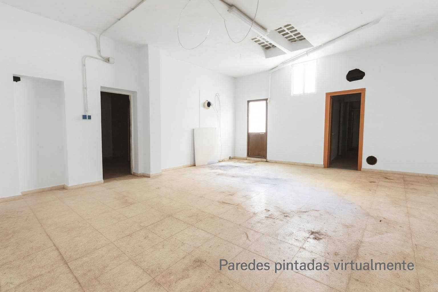 Casa de 6 habitaciones en Armilla en venta con garaje - 245.000 € (Ref: 9437562)
