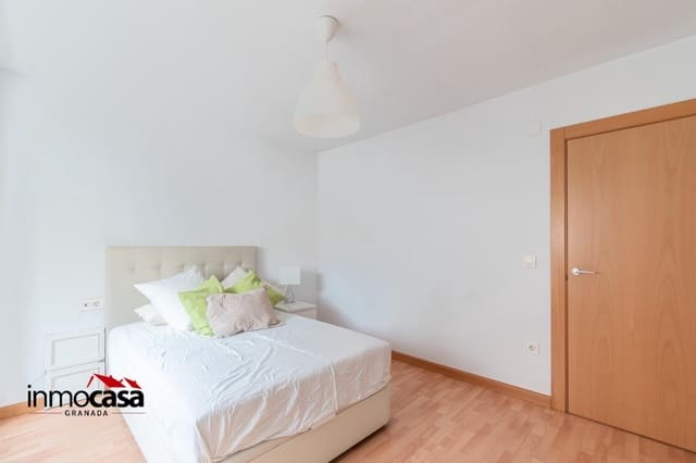 2 soveværelse Lejlighed til leje i Granada by - € 750 (Ref: 9440723)