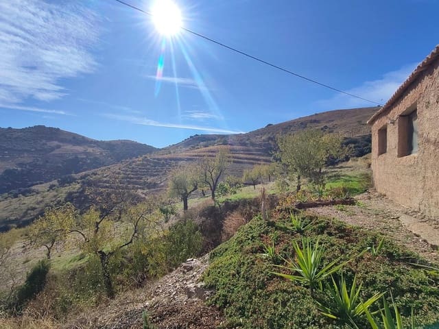 Terre non Aménagée à vendre à Cástaras - 150 000 € (Ref: 9446507)