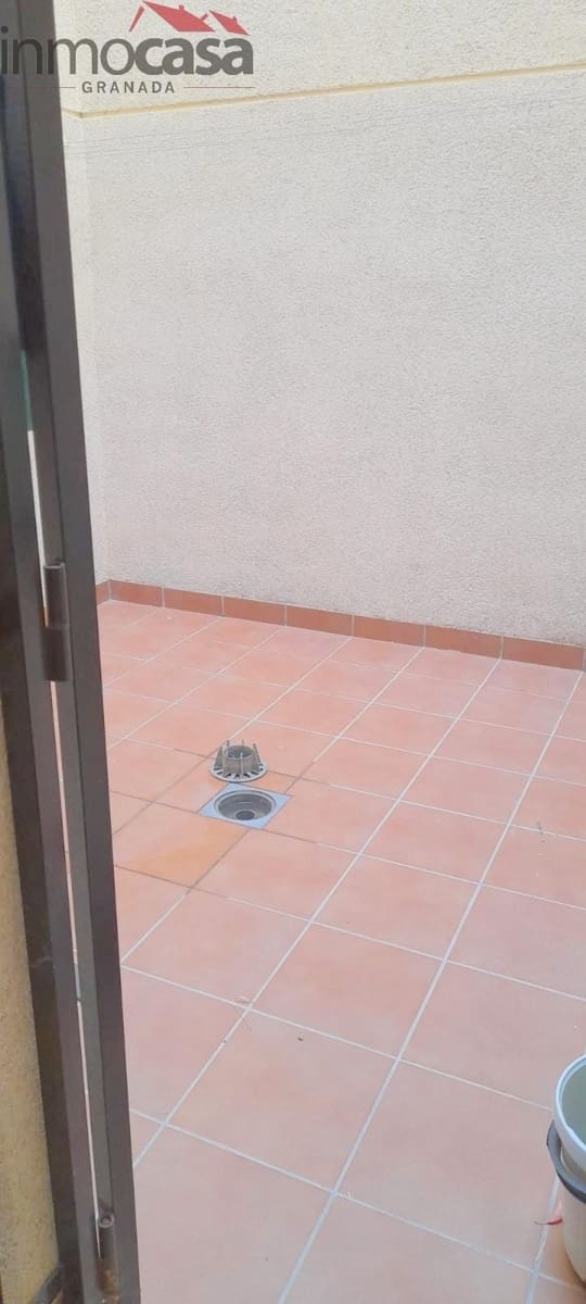 Appartement de 2 chambres à louer à Albolote avec garage - 550 € (Ref: 9452261)