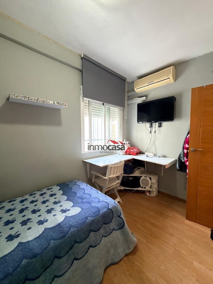 3 soverom Penthouse til salgs i Granada by - € 240 000 (Ref: 9452262)