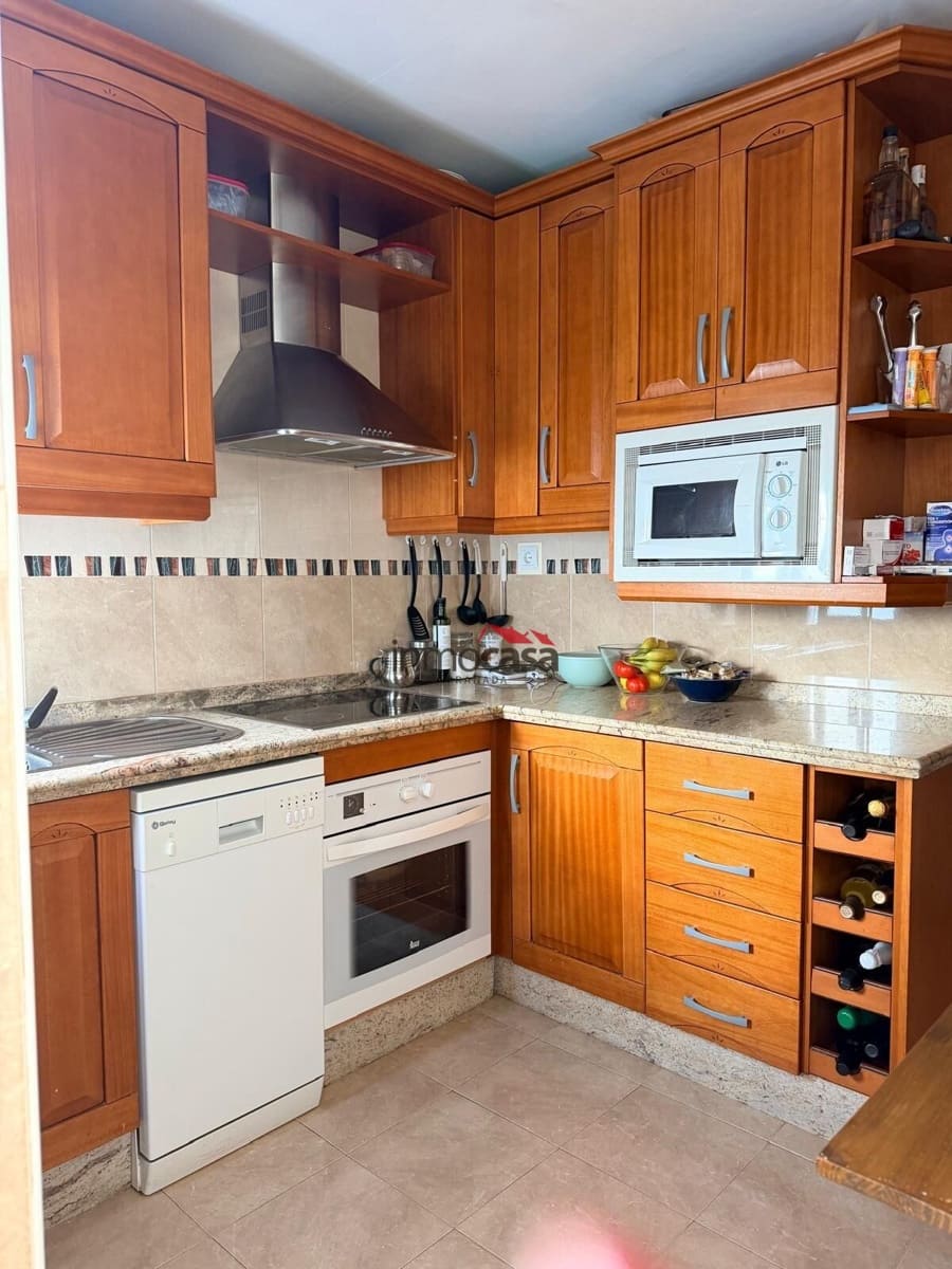 3 soverom Penthouse til salgs i Granada by - € 240 000 (Ref: 9452262)