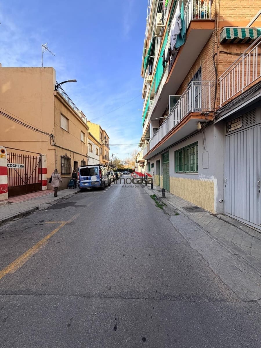 3 soverom Penthouse til salgs i Granada by - € 240 000 (Ref: 9452262)