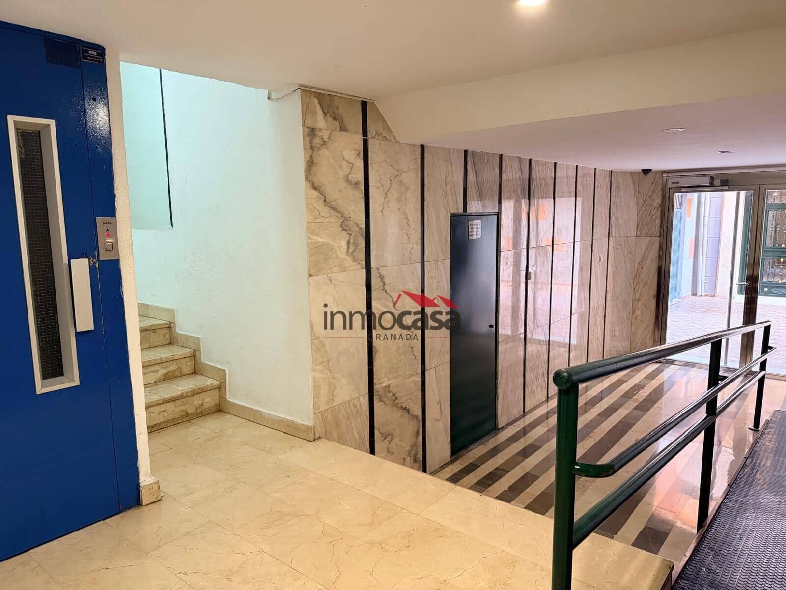 3 soverom Penthouse til salgs i Granada by - € 240 000 (Ref: 9452262)