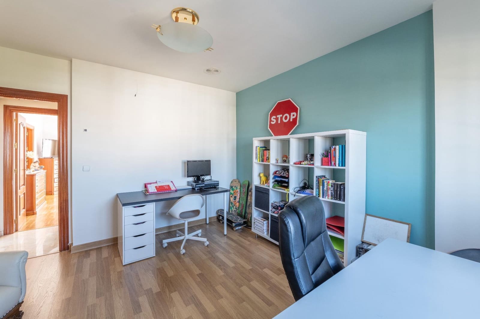 5 sypialnia Willa na sprzedaż w Gojar z basenem garażem - 539 000 € (Ref: 9466075)