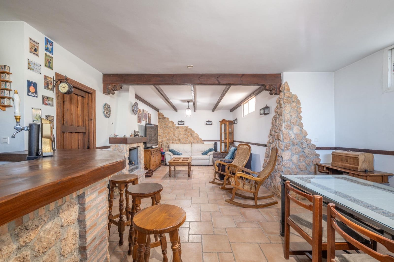 5 sypialnia Willa na sprzedaż w Gojar z basenem garażem - 539 000 € (Ref: 9466075)