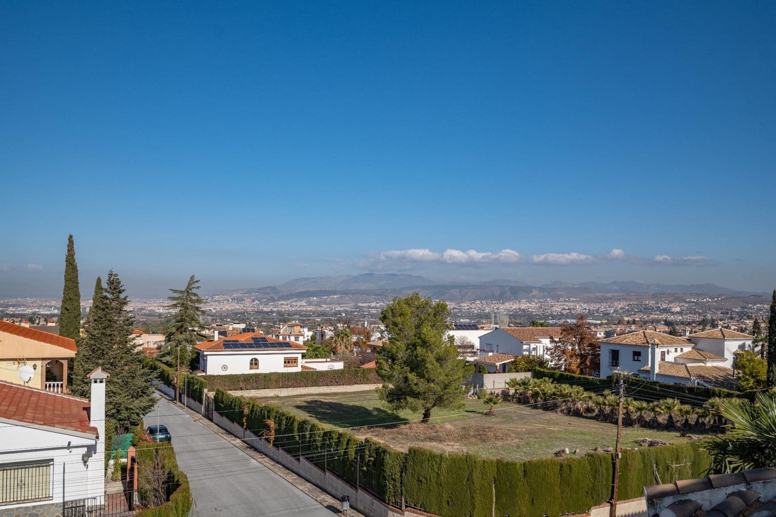 5 bedroom Villa for sale in Gojar with pool garage - € 539,000 (Ref: 9466075)