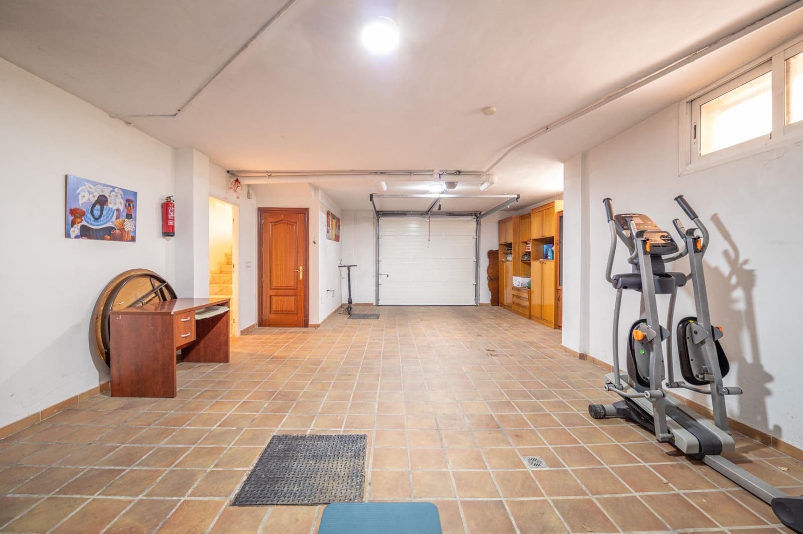 5 bedroom Villa for sale in Gojar with pool garage - € 539,000 (Ref: 9466075)