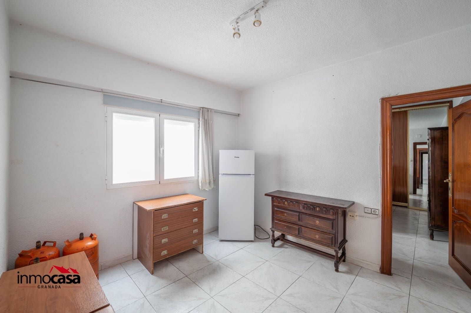 3 sovrum Lägenhet till salu i Granada stad - 217 000 € (Ref: 9470543)