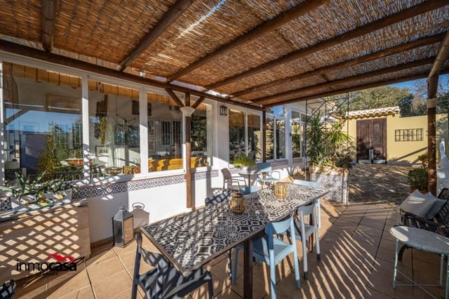 3 Zimmer Villa zu verkaufen in Fuente Camacho, Loja mit Garage - 340.000 € (Ref: 9473080)