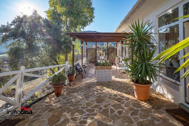 3 Zimmer Villa zu verkaufen in Fuente Camacho, Loja mit Garage - 340.000 € (Ref: 9473080)