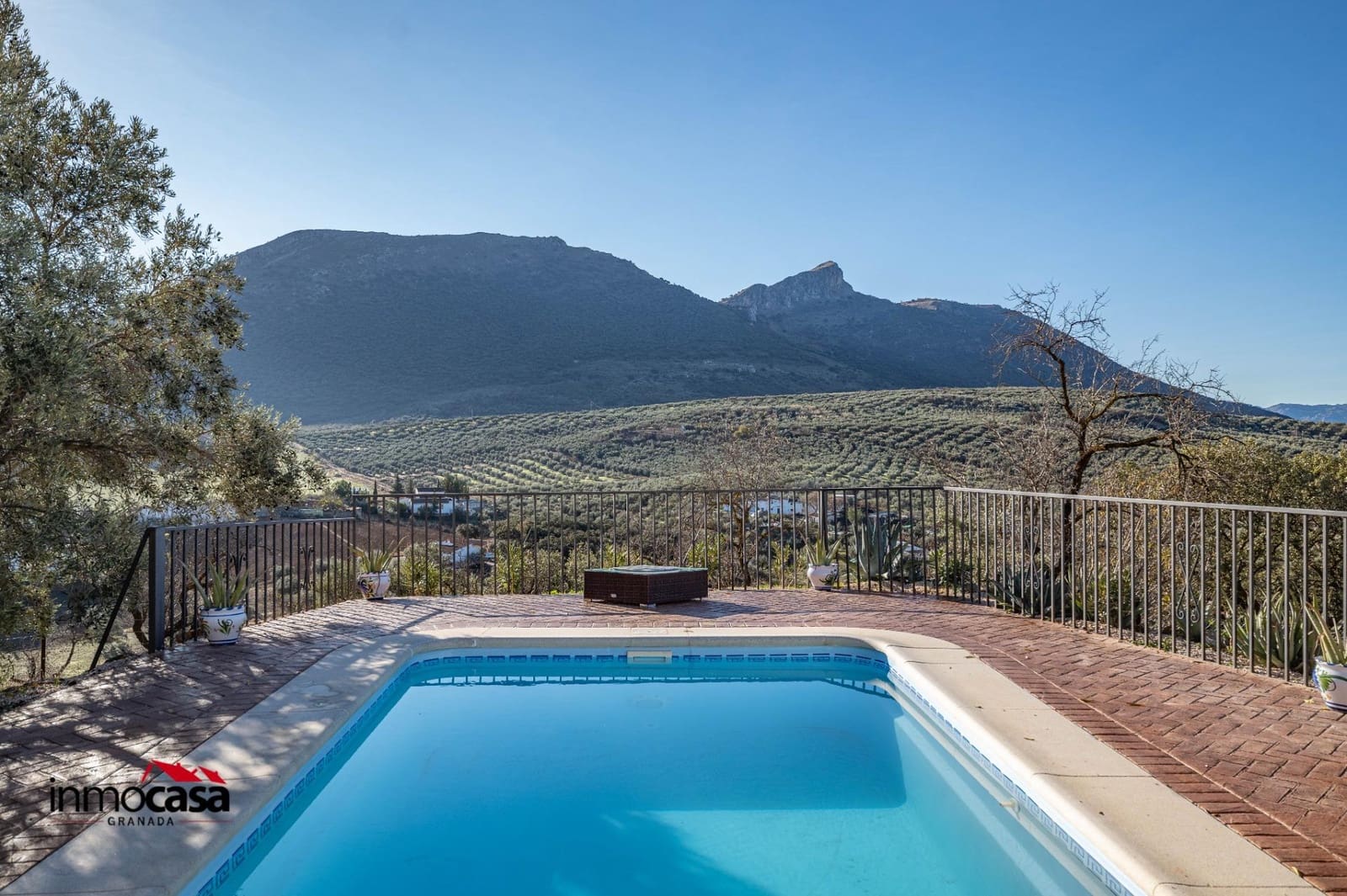 3 makuuhuone Huvila myytävänä paikassa Fuente Camacho mukana 
autotalli - 320 000 € (Ref: 9473080)