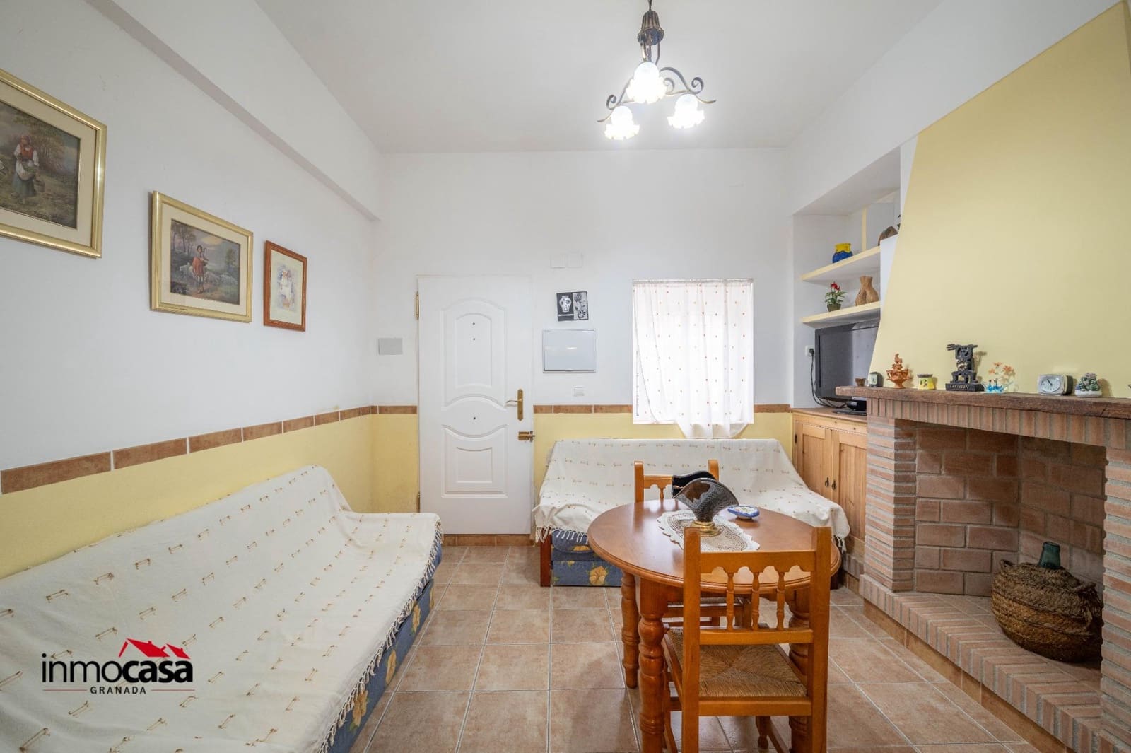 Casa de 2 habitaciones en Huélago en venta - 48.000 € (Ref: 9474973)