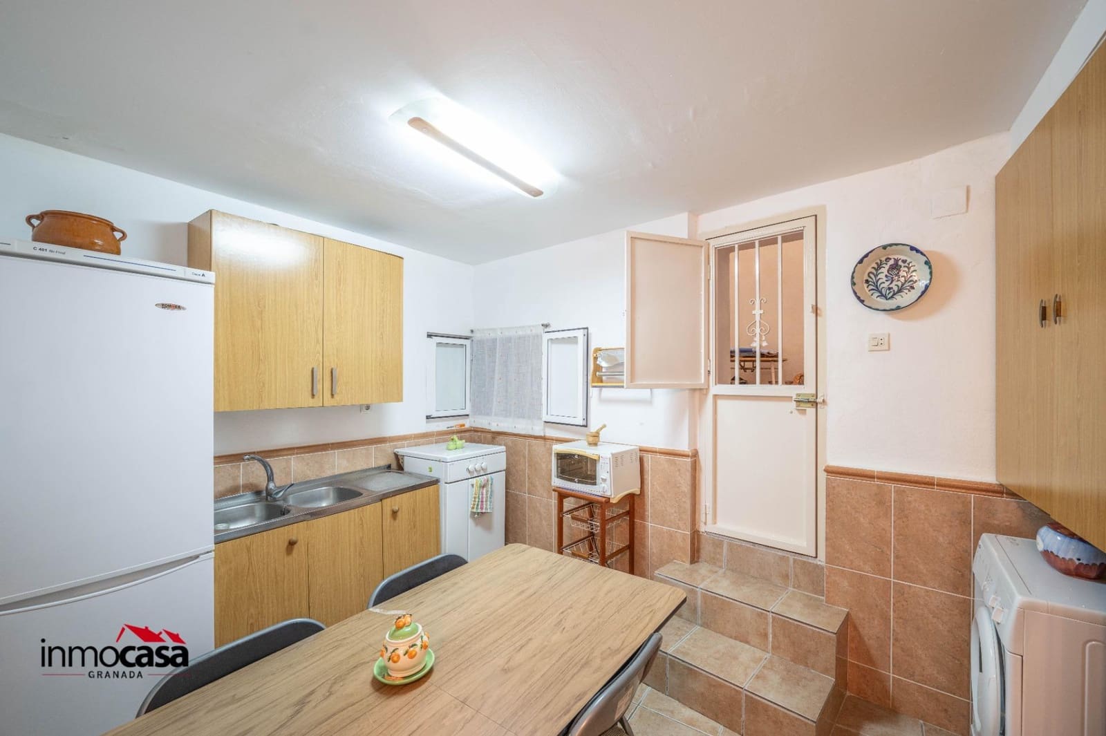 Casa de 2 habitaciones en Huélago en venta - 48.000 € (Ref: 9474973)