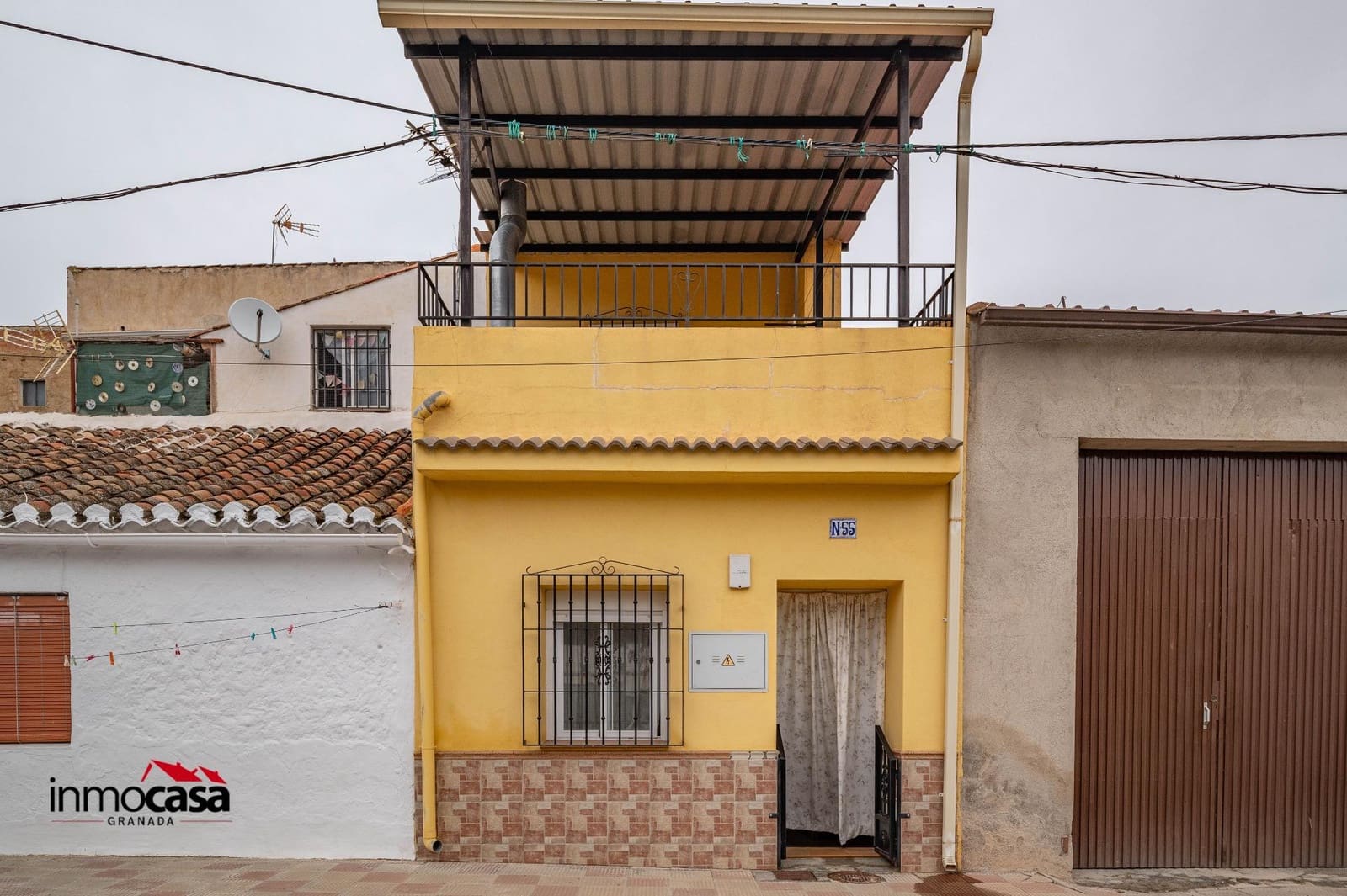 Casa de 2 habitaciones en Huélago en venta - 48.000 € (Ref: 9474973)