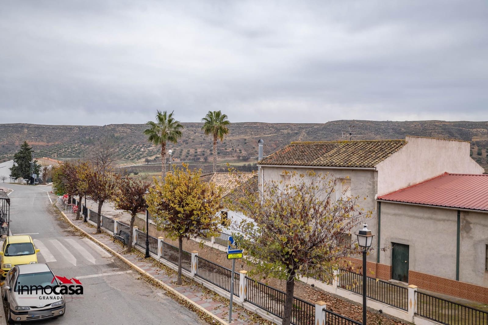 Casa de 2 habitaciones en Huélago en venta - 48.000 € (Ref: 9474973)