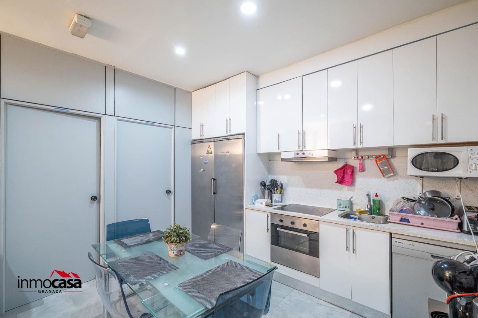 5 bedroom Flat for sale in Granada city - € 425,000 (Ref: 9476223)