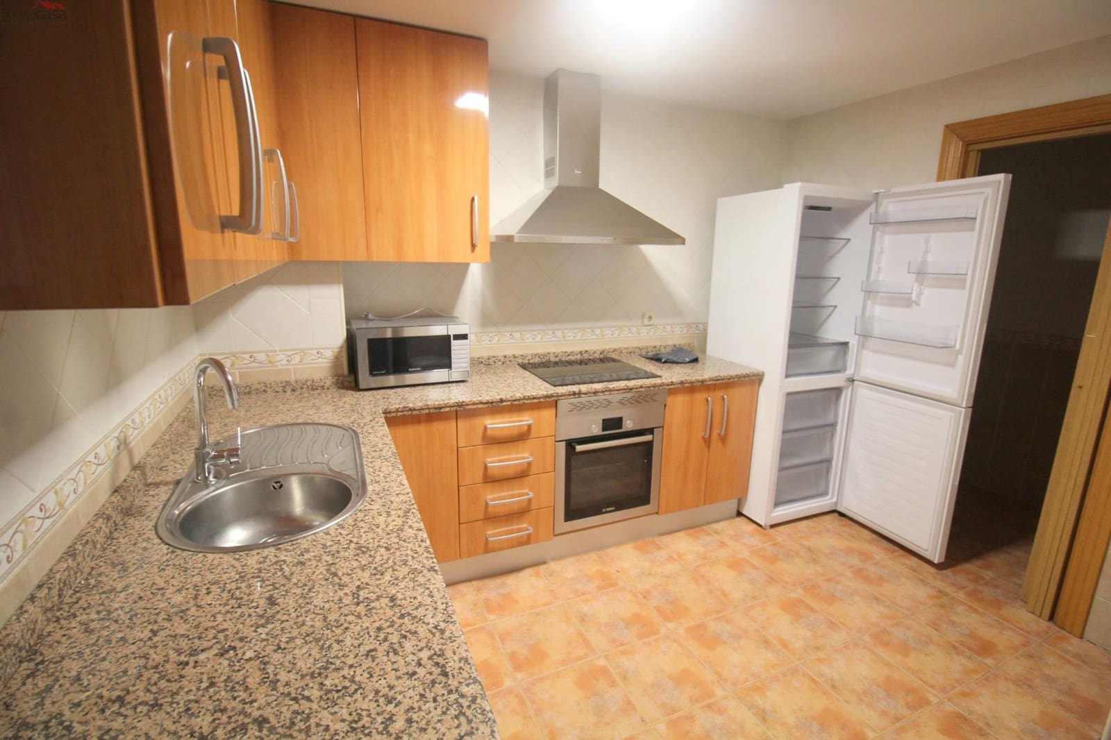 2 bedroom Flat for rent in Churriana de la Vega - € 525 (Ref: 9482114)