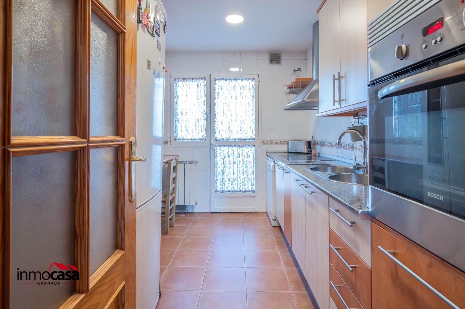 3 slaapkamer Flat te koop in Granada stad - € 260.000 (Ref: 9491591)