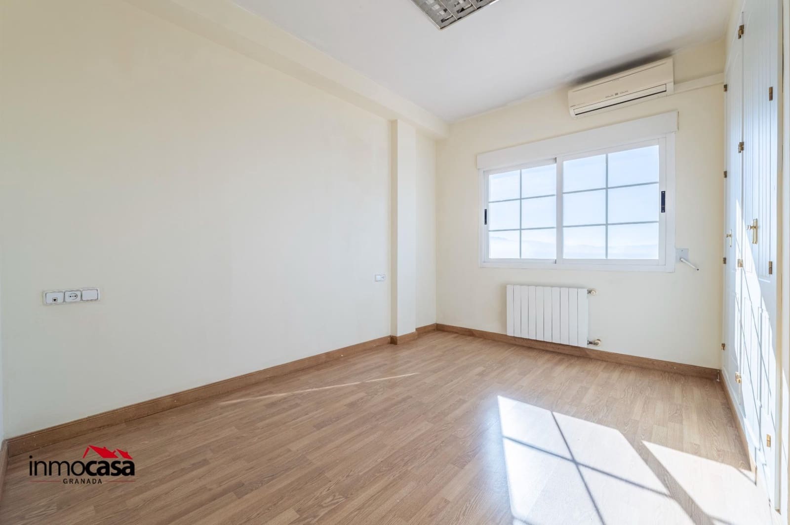 4 camera da letto Villetta a Schiera in vendita in Granada citta con garage - 550.000 € (Rif: 9519114)