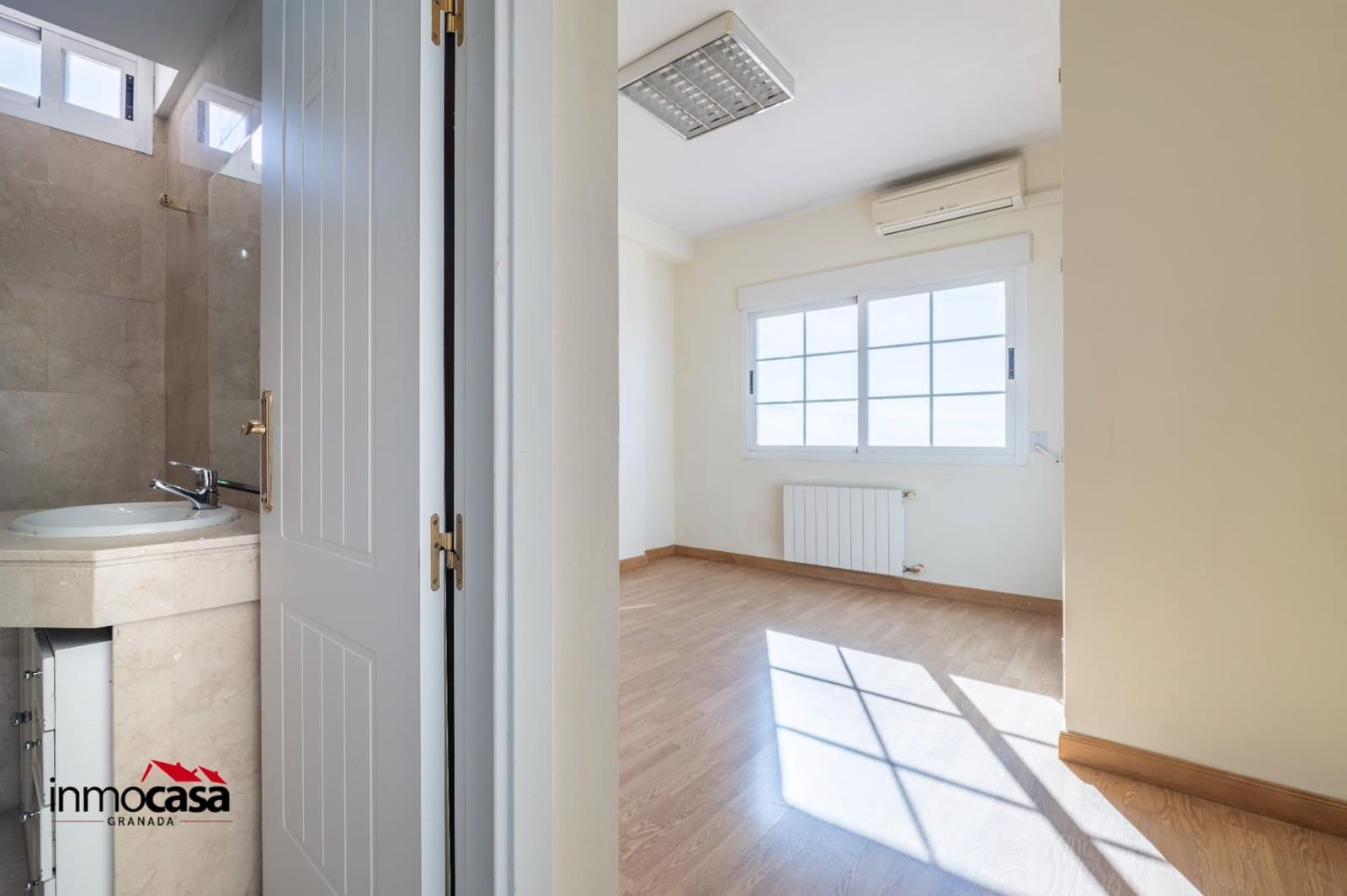 4 camera da letto Villetta a Schiera in vendita in Granada citta con garage - 550.000 € (Rif: 9519114)