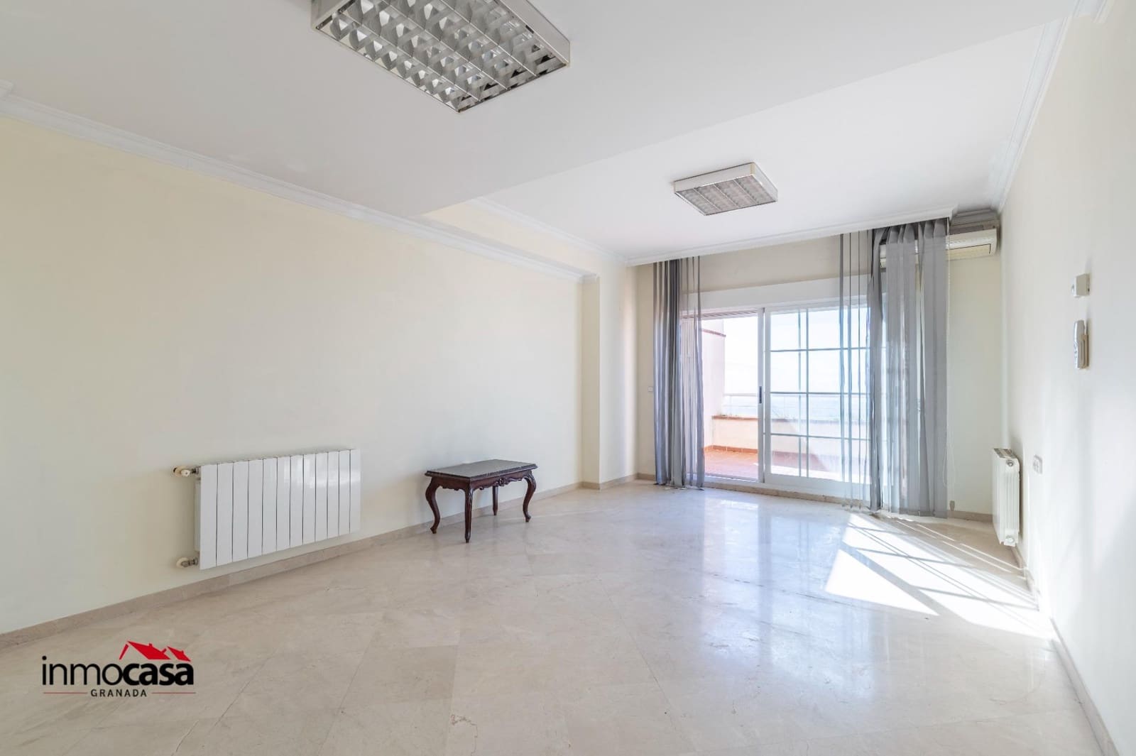 4 bedroom Terraced Villa for sale in Granada city with garage - € 489,000 (Ref: 9519114)